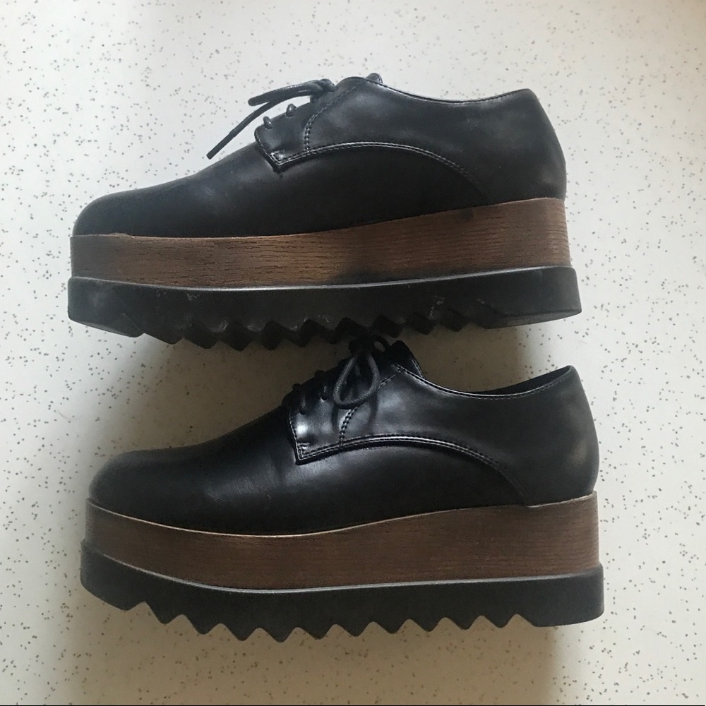 Black flatform platform oxfords